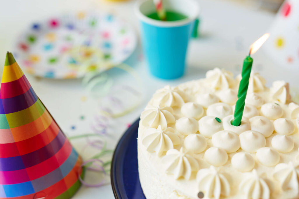 tarta de cumpleaños con vela